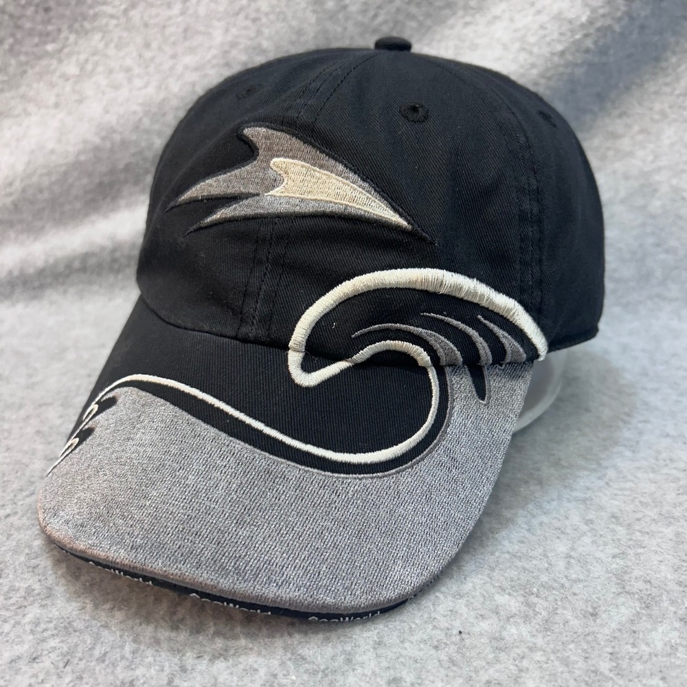 Seaworld Wave Fin Design Unisex Black Baseball Hat Adjustable OSFA